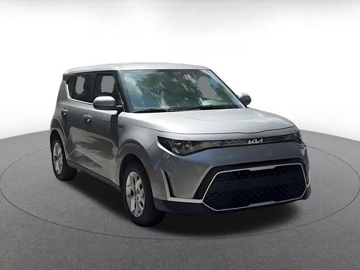 Steel Gray 2025 Kia Soul LX