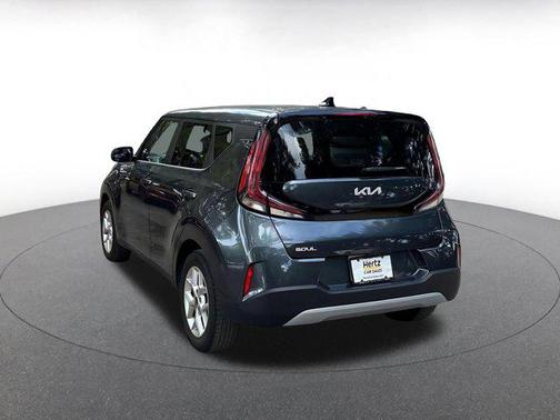 Gravity Gray 2025 Kia Soul LX