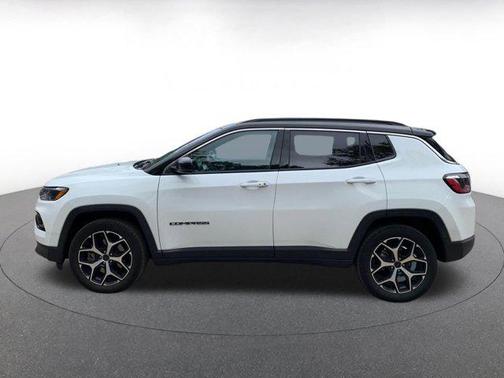 Bright White Clearcoat 2025 Jeep Compass Limited