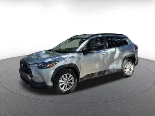2025 Toyota Corolla Cross LE