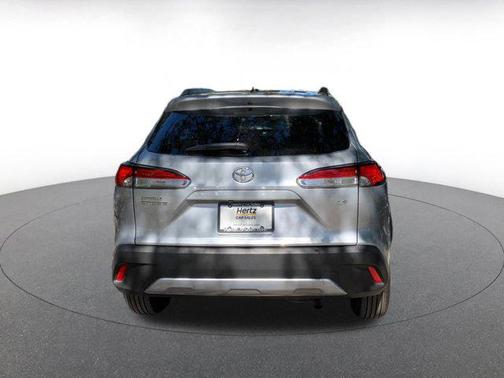 2025 Toyota Corolla Cross LE