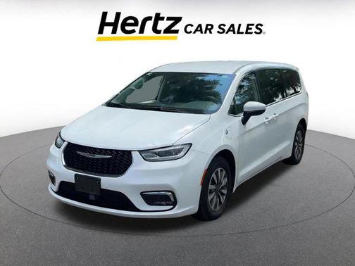 2023 Chrysler Pacifica Hybrid Touring L