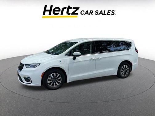 2023 Chrysler Pacifica Hybrid Touring L