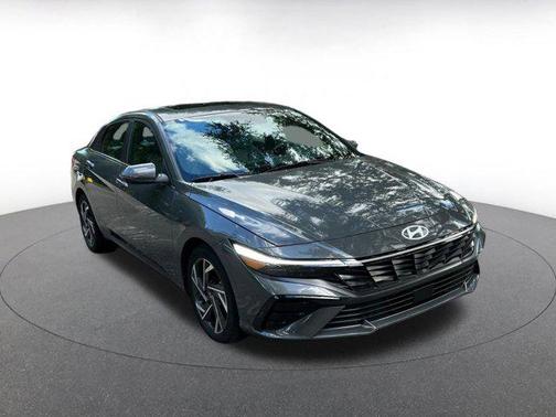 2025 Hyundai ELANTRA HEV Limited