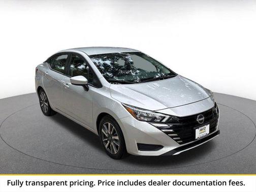 Brilliant Silver Metallic 2025 Nissan Versa 1.6 SV