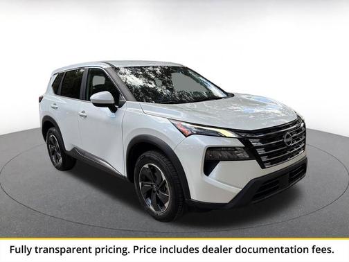 Everest White Pearl 2025 Nissan Rogue SV