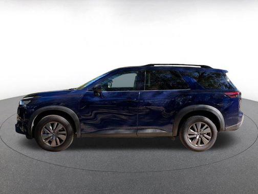 2025 Nissan Pathfinder SV FWD