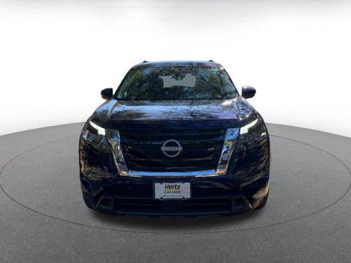 2025 Nissan Pathfinder SV FWD