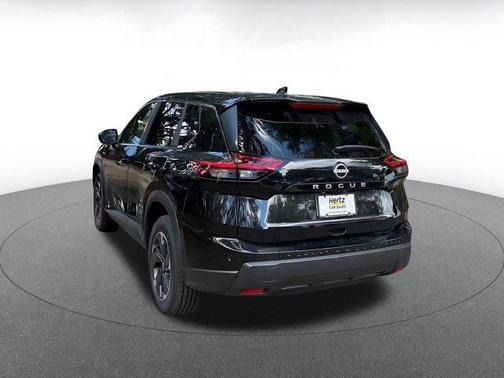 Super Black 2025 Nissan Rogue SV