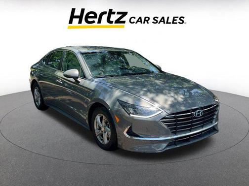 2022 Hyundai SONATA SE