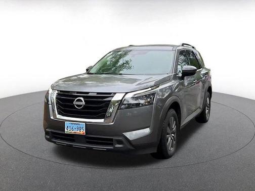 2025 Nissan Pathfinder SV 4WD