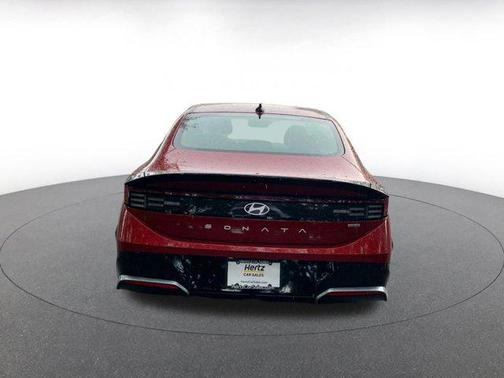 2024 Hyundai SONATA Hybrid SE