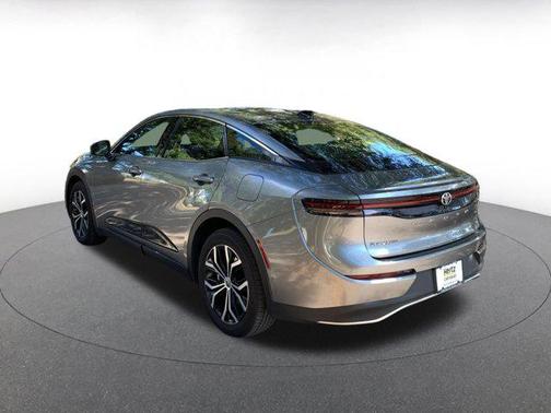 2025 Toyota Crown XLE
