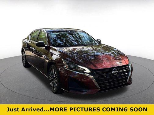 Garnet Pearl Metallic 2024 Nissan Altima 2.5 SV