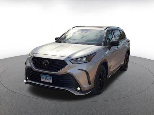 2024 Toyota Highlander XSE