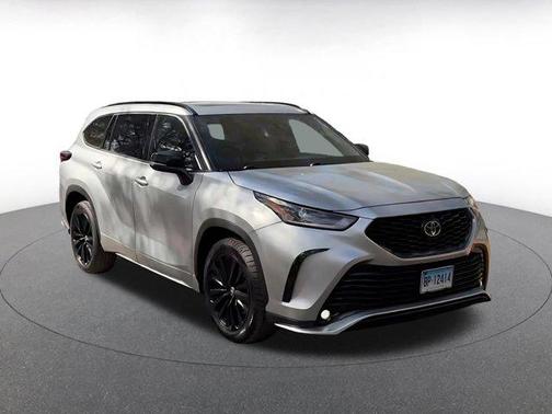 2024 Toyota Highlander XSE