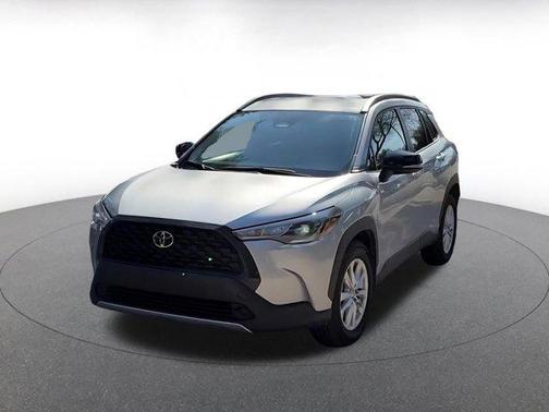 2025 Toyota Corolla Cross LE