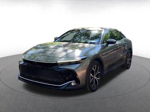 Gray 2025 Toyota Crown XLE