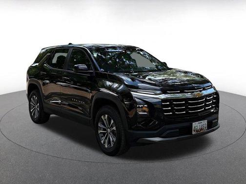 Mosaic Black Metallic 2025 Chevrolet Equinox 1LT