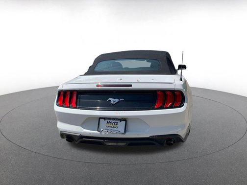 2022 Ford Mustang EcoBoost Premium
