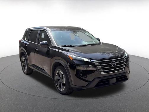 Super Black 2025 Nissan Rogue SV