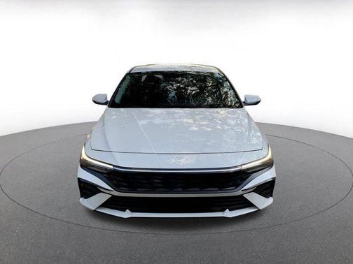 2025 Hyundai ELANTRA HEV Limited