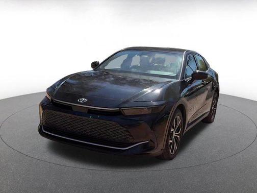 2025 Toyota Crown XLE