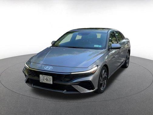 2025 Hyundai ELANTRA HEV Limited