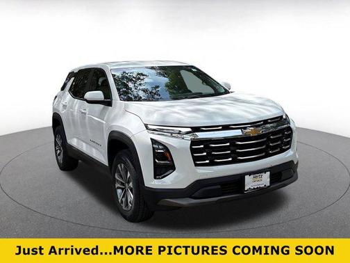 Summit White 2025 Chevrolet Equinox 1LT