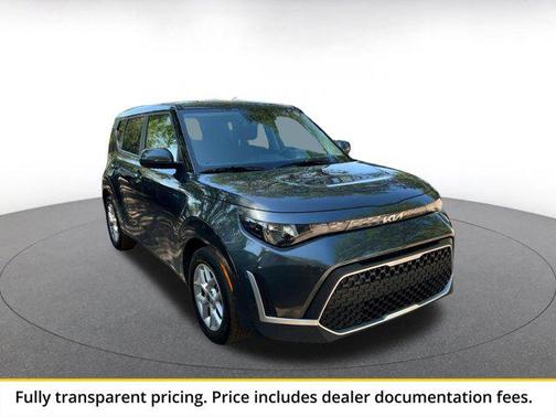 Gravity Gray 2025 Kia Soul LX