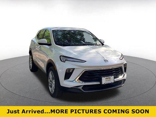 Summit White 2025 Buick Encore GX Preferred