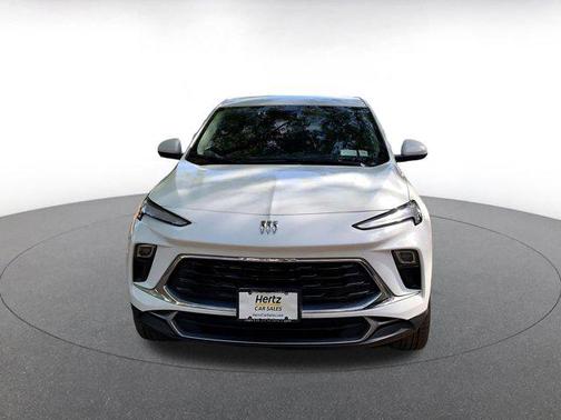 Summit White 2025 Buick Encore GX Preferred