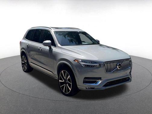 2024 Volvo XC90 B6 Plus Bright Theme 7-Seater