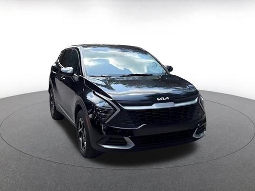 Ebony Black 2025 Kia Sportage LX