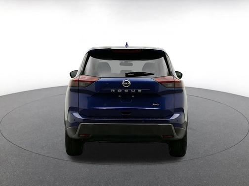 Deep Ocean Blue Pearl 2025 Nissan Rogue SV