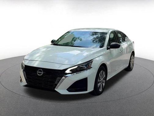 2024 Nissan Altima S FWD