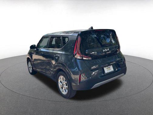 Gravity Gray 2025 Kia Soul LX
