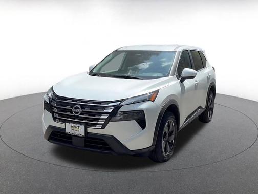 Everest White Pearl 2025 Nissan Rogue SV