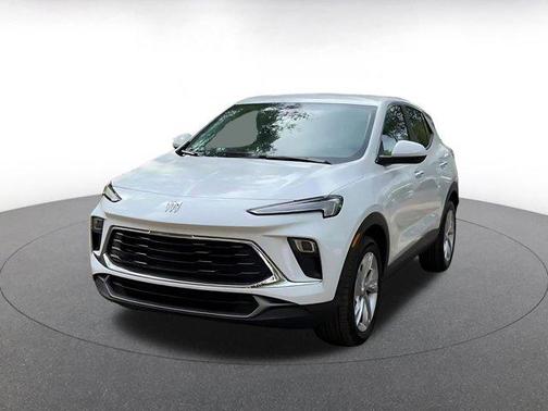 Summit White 2025 Buick Encore GX Preferred