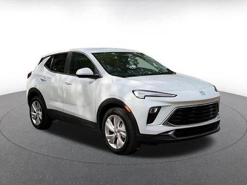 Summit White 2025 Buick Encore GX Preferred