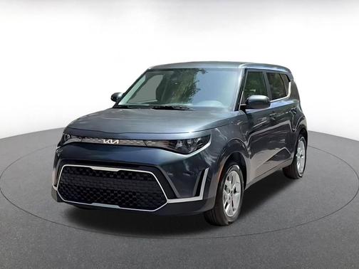 Gravity Gray 2025 Kia Soul LX