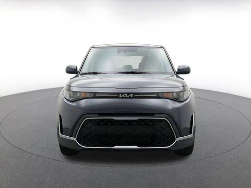 Gravity Gray 2025 Kia Soul LX