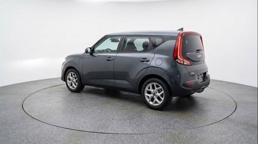 Gravity Gray 2025 Kia Soul LX