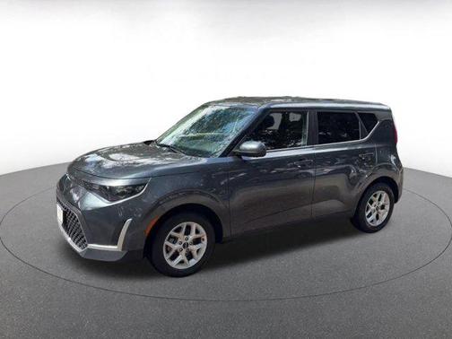 Gravity Gray 2025 Kia Soul LX