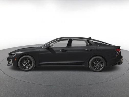 Aurora Black Pearl 2025 Kia K5 LXS