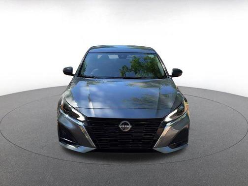 Gun Metallic 2025 Nissan Altima SV FWD