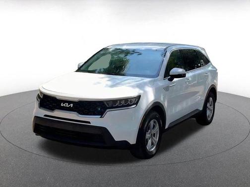 2022 Kia Sorento LX