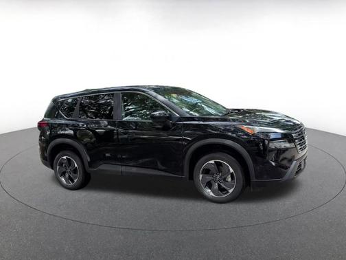 Super Black 2025 Nissan Rogue SV