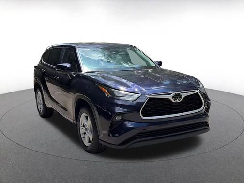 Blueprint 2025 Toyota Highlander LE