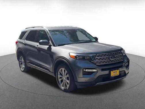 Carbonized Gray Metallic 2024 Ford Explorer Limited